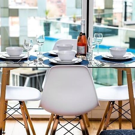 Pluxa Azure Cubic - Azure Cityview, Corporate Stays Welcome Birmingham Exteriör bild