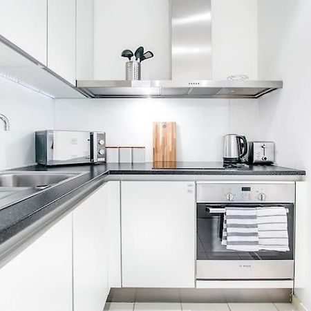 Pluxa Azure Cubic - Azure Cityview, Corporate Stays Welcome Birmingham Exteriör bild