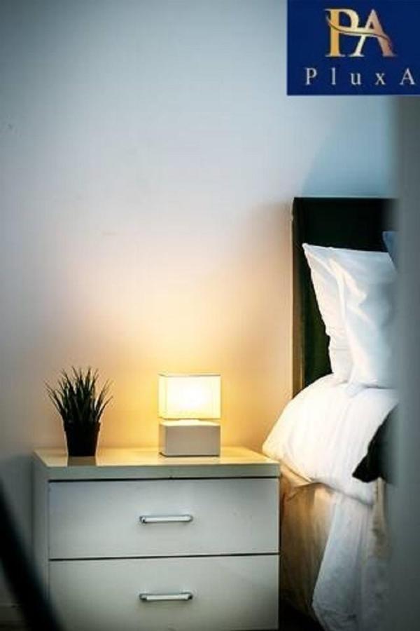 Pluxa Azure Cubic - Azure Cityview, Corporate Stays Welcome Birmingham Exteriör bild